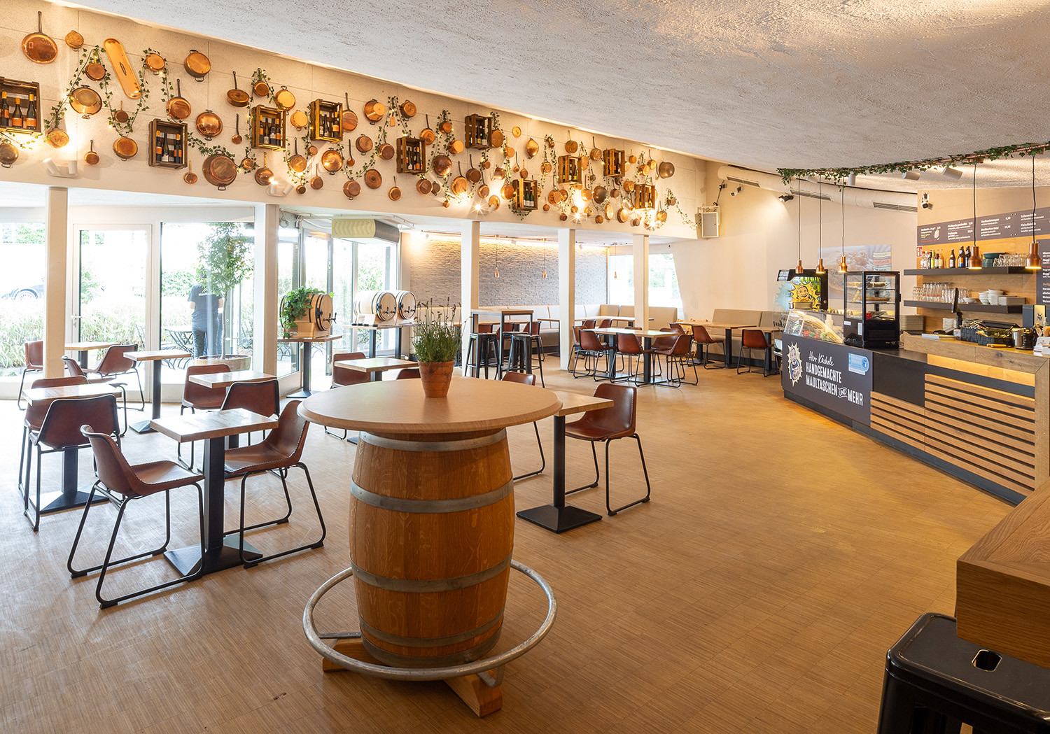 Herr Kächele Vinothek